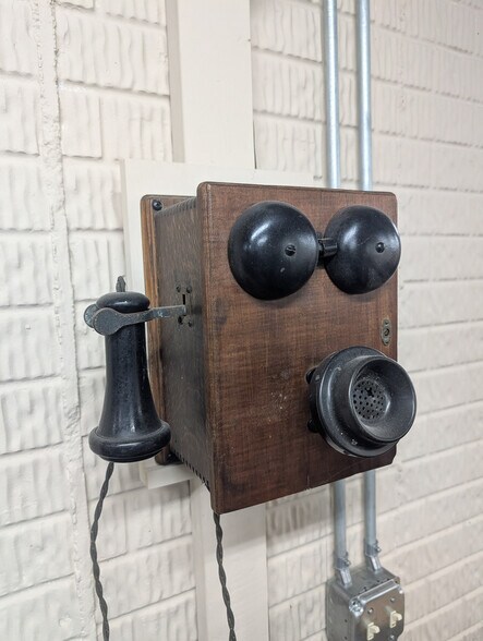 More Photos Of 1045 Eagon St, Barberton Manufacturing For Sale