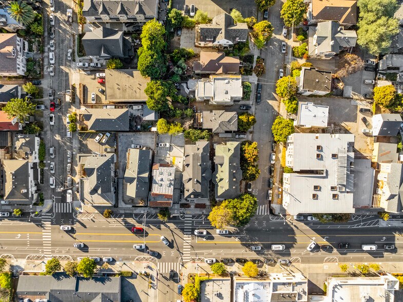 More Photos Of 3227-3231 Telegraph Ave, Oakland Apartments For Sale