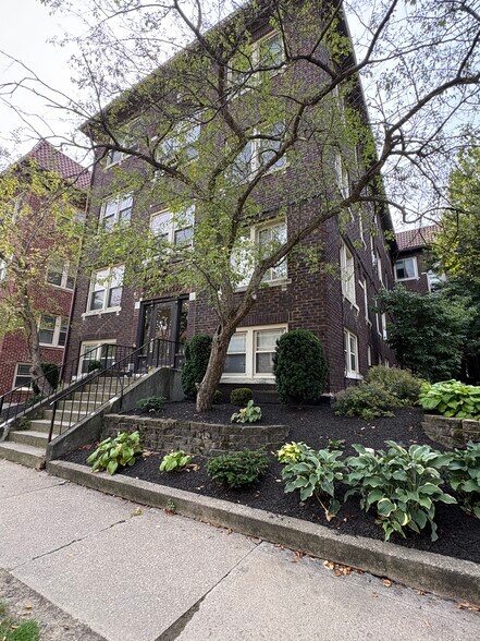 More Photos Of 2740 Hampshire Rd, Cleveland Heights Apartments For Sale