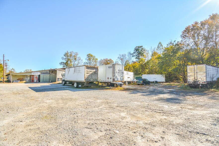 More Photos Of 981 Atlanta hwy, Buford Freestanding For Sale