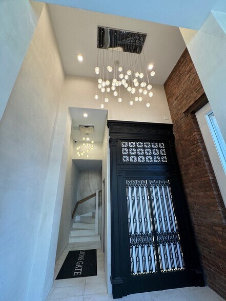 More Photos Of 95 River St, Hoboken Office For Lease