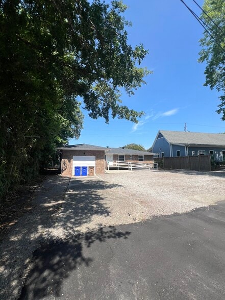 More Photos Of 537 Folly Rd, Charleston Medical For Lease