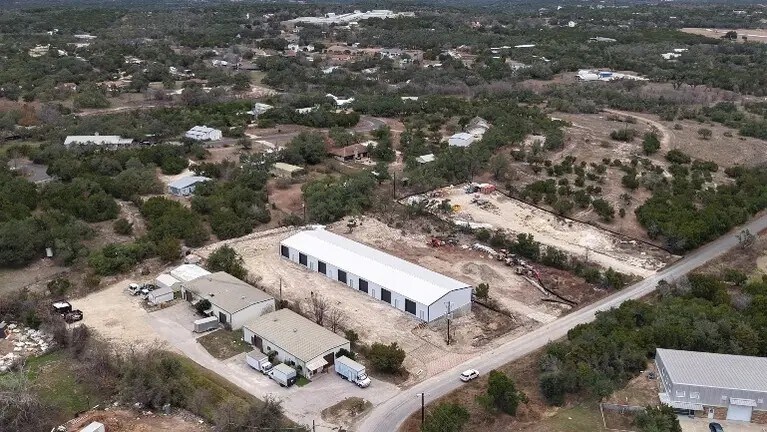 More Photos Of 9204 Rod Rd, Austin Warehouse For Sale