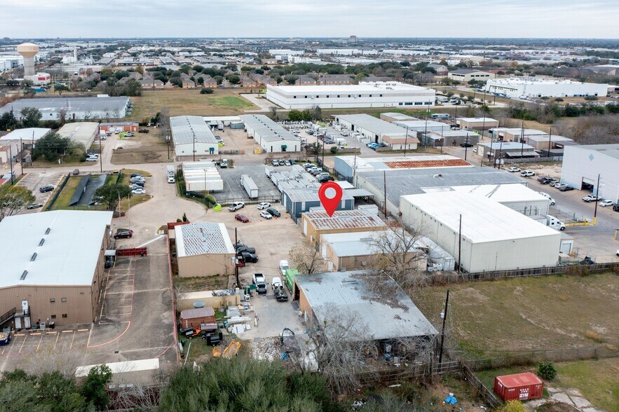 More Photos Of 10202 Mula Cir, Stafford Warehouse For Lease