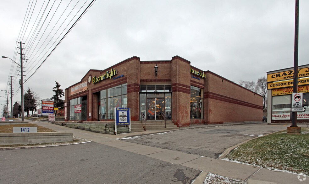 More Photos Of 1412 Kennedy Rd, Toronto Freestanding For Lease