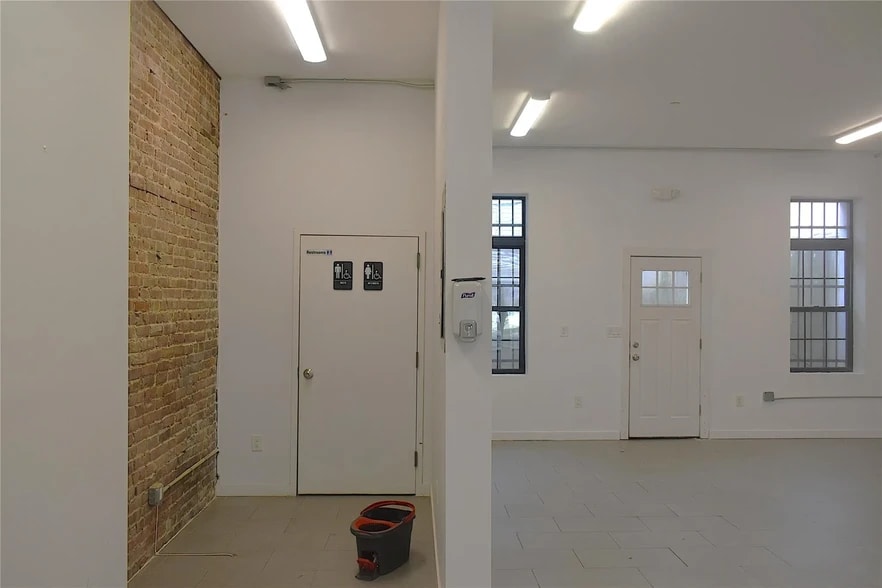 More Photos Of 3043 Fulton St, Brooklyn Storefront Retail Residential For Sale