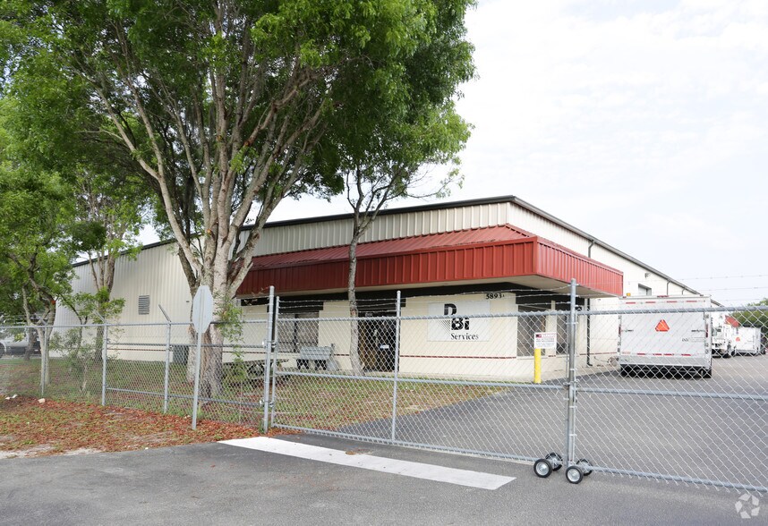 Primary Photo Of 5893 Enterprise Pky, Fort Myers Warehouse For Sale