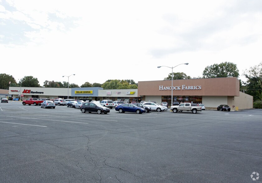 More Photos Of 5115 Quince Rd, Memphis Freestanding For Sale