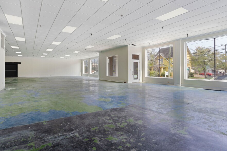 More Photos Of 1811 Memorial Ave, Lynchburg Storefront For Lease