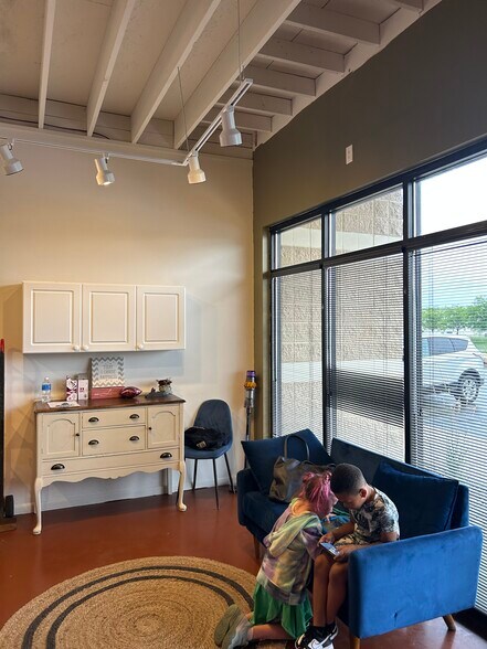 More Photos Of 2881 Commerce Park Dr, Madison Light Manufacturing For Lease