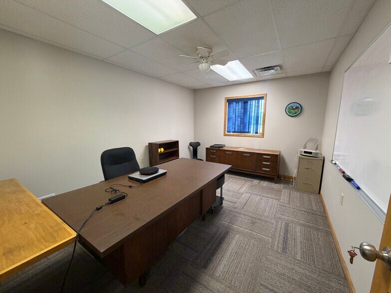 More Photos Of 1401 E 1st St, Ogallala Office For Sale