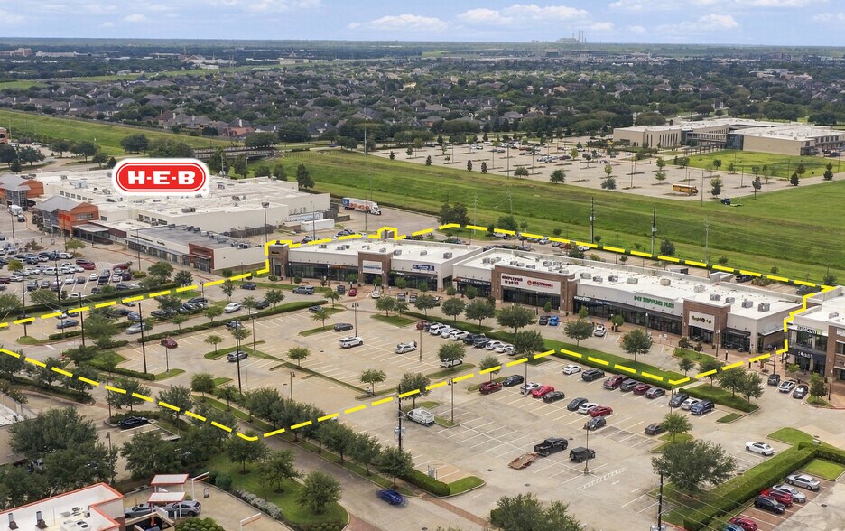 Primary Photo Of 350 Promenade Way, Sugar Land General Retail For Sale