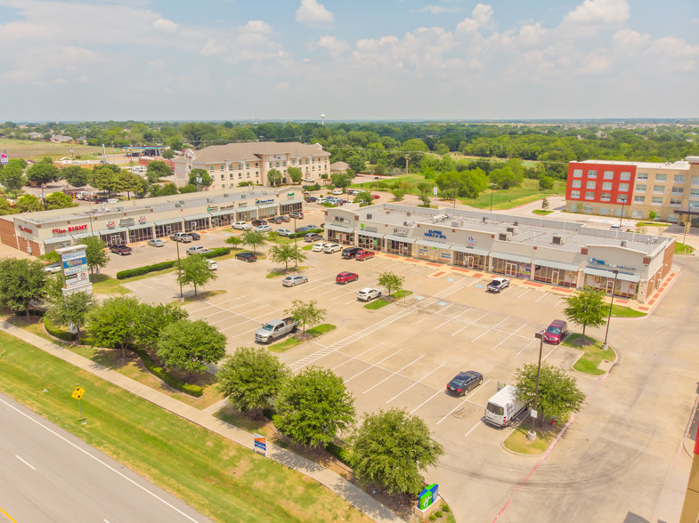 Primary Photo Of 104 E US Hwy 80, Forney Unknown For Lease