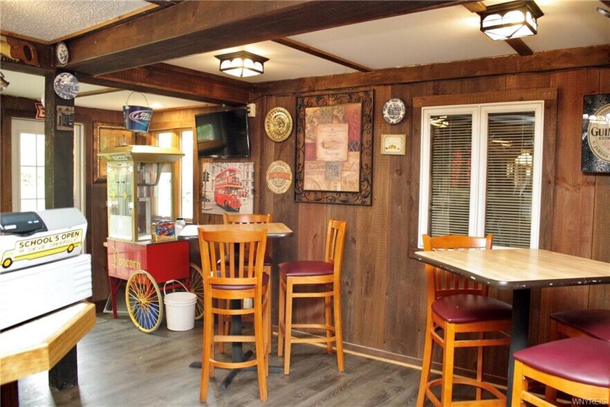 More Photos Of 3333 Lockport Olcott Rd, Newfane Restaurant For Sale