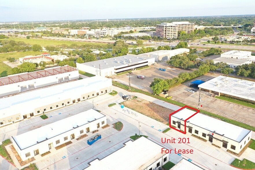 More Photos Of 202 Industrial Blvd, Sugar Land Loft Creative Space For Lease