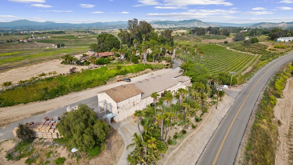 More Photos Of 41220 Calle Contento, Temecula Winery Vineyard For Sale