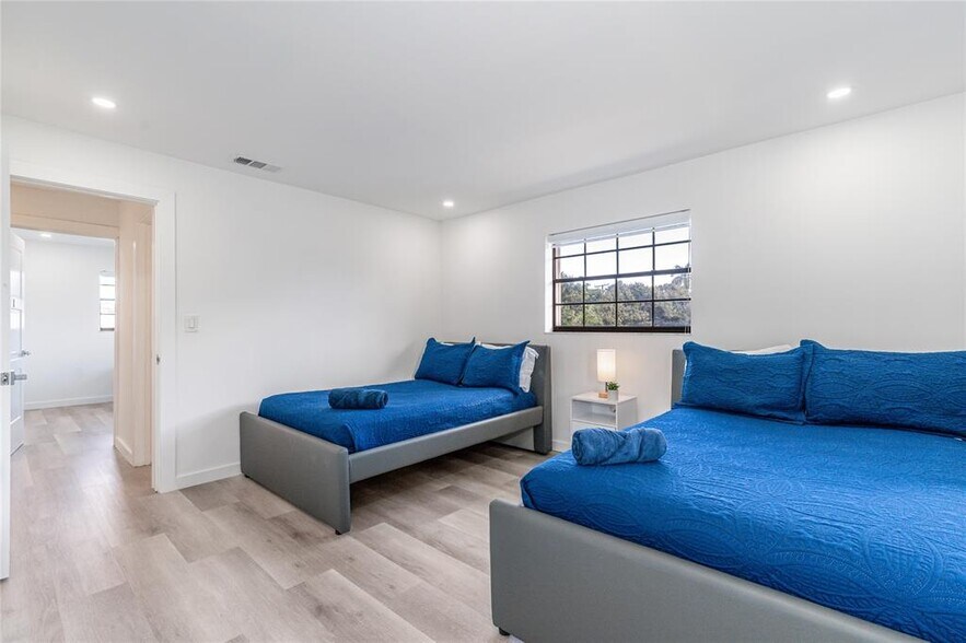 More Photos Of , Fort Lauderdale Multifamily For Sale