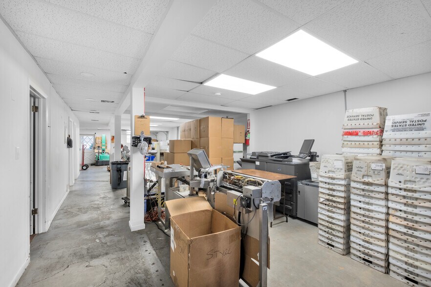 More Photos Of 1315 Harding Hwy, Richland Office Residential For Sale