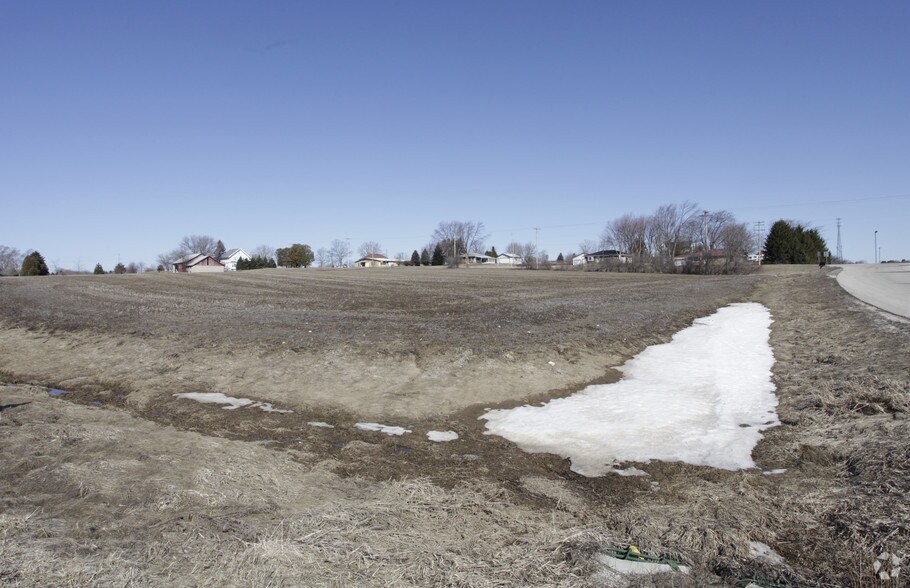 More Photos Of Venture Cir, Richfield Land For Sale