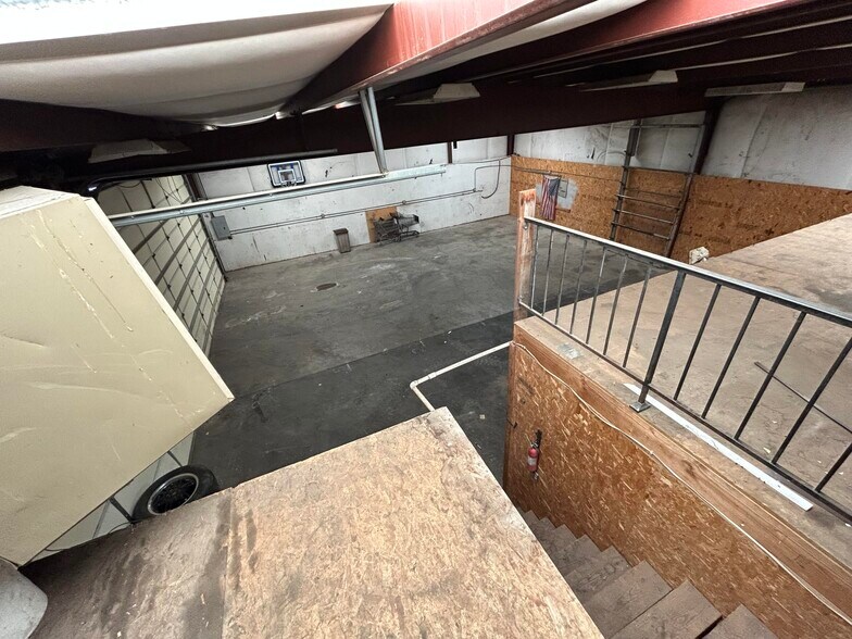 More Photos Of 717 5th St, Prescott Manufacturing For Lease