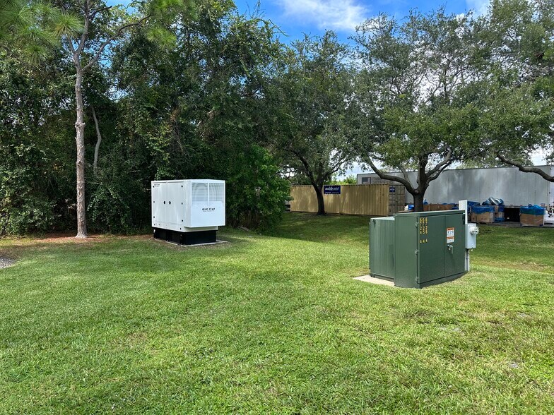 More Photos Of 1310 SE West Star Ave, Port Saint Lucie Hospital For Lease