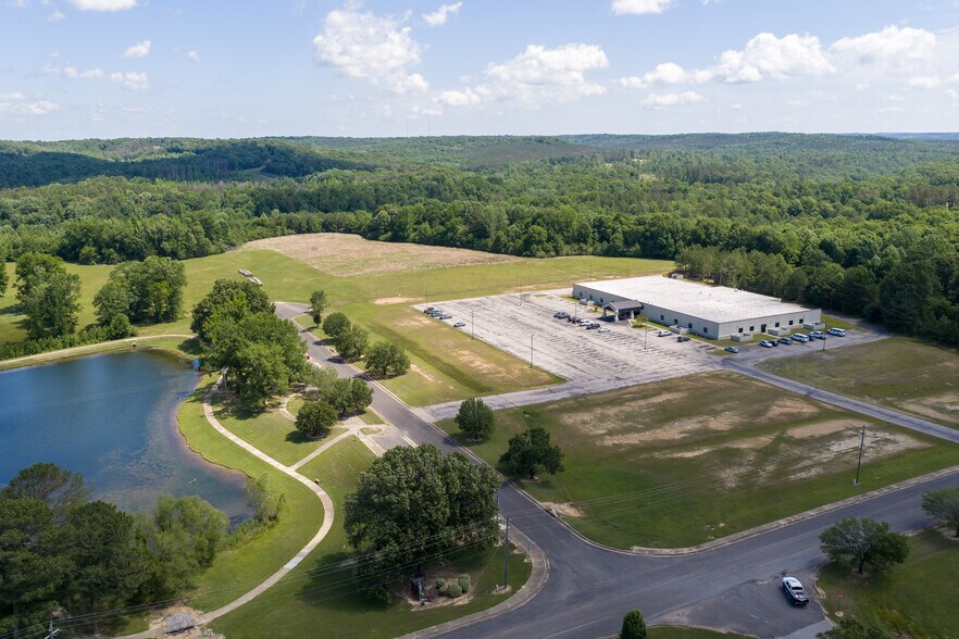 Primary Photo Of 500 Industrial Dr, Hamilton Industrial For Sale