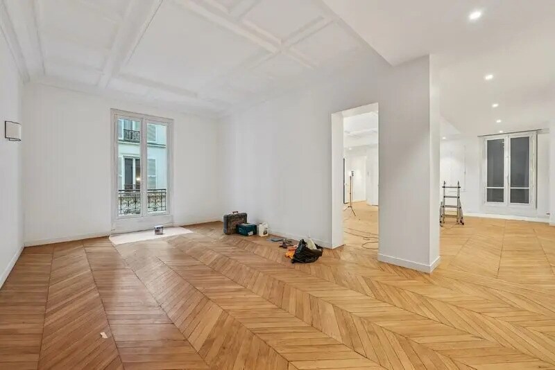 More Photos Of 30 Rue De Miromesnil, Paris Office For Sale