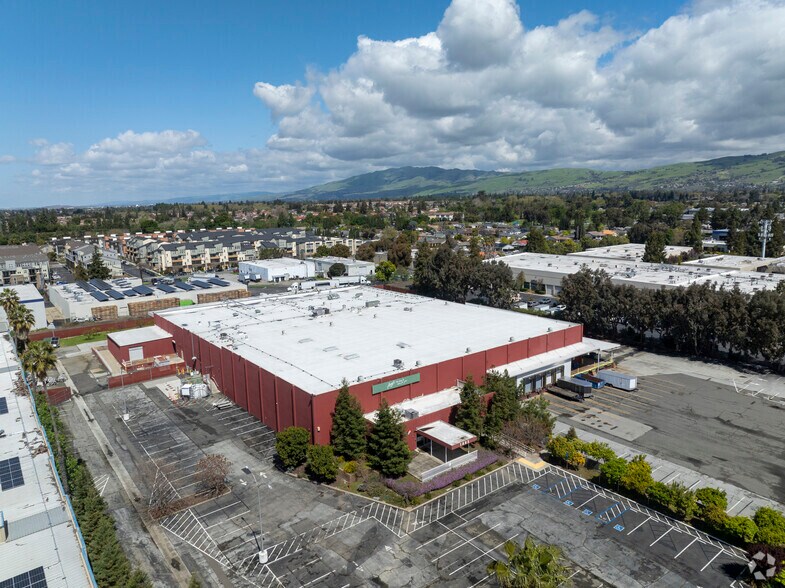 More Photos Of 1885 Las Plumas Ave, San Jose Food Processing For Sale
