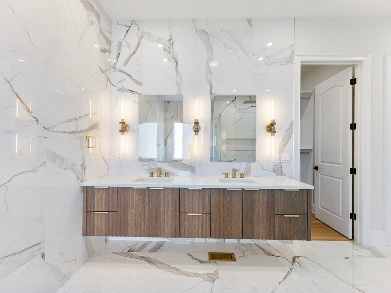 More Photos Of 5651 Old Wilkie Rd, Gainesville Multifamily For Sale