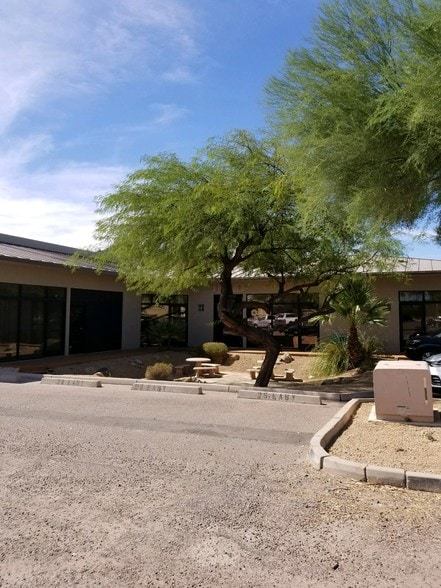 More Photos Of 25 Easy St, Carefree Office For Lease