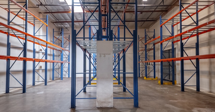 More Photos Of 16205 Distribution Way, Cerritos Manufacturing For Sale