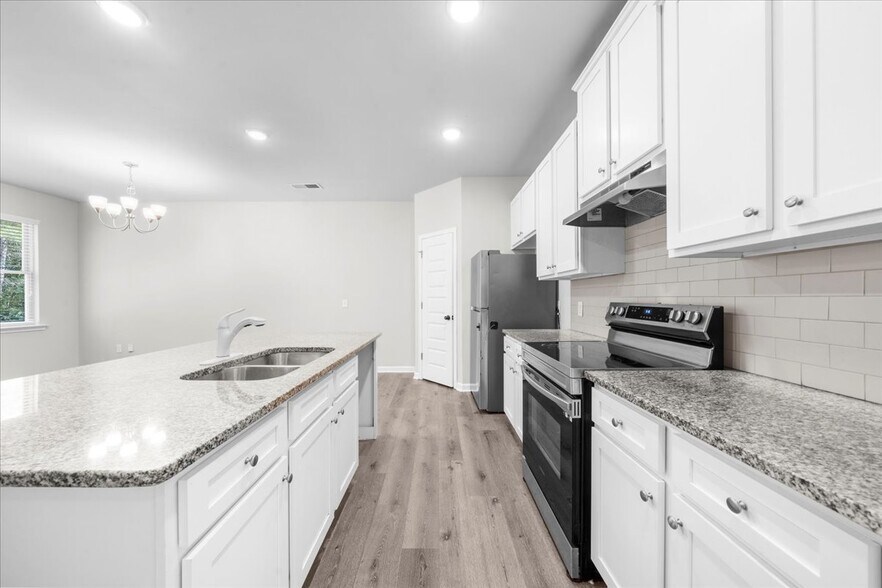 More Photos Of 300 Harrison Dr, Calhoun Apartments For Sale