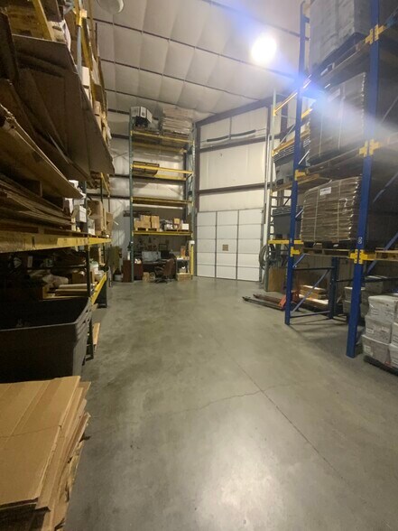 More Photos Of 110 SE 5th St, Lee's Summit Flex For Sale