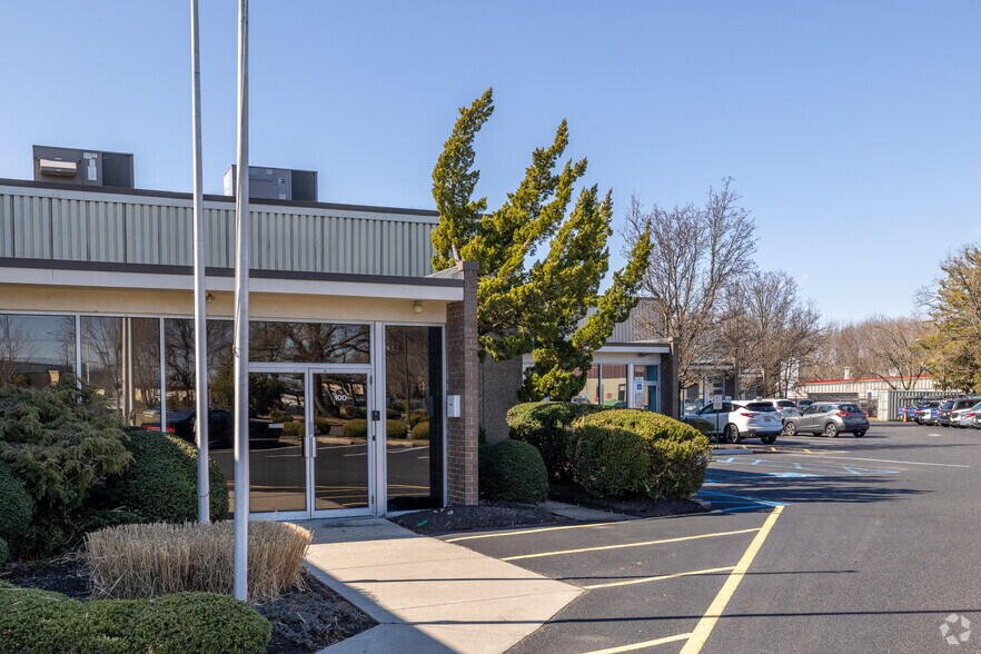 More Photos Of 341 New Albany Rd, Moorestown Light Distribution For Lease