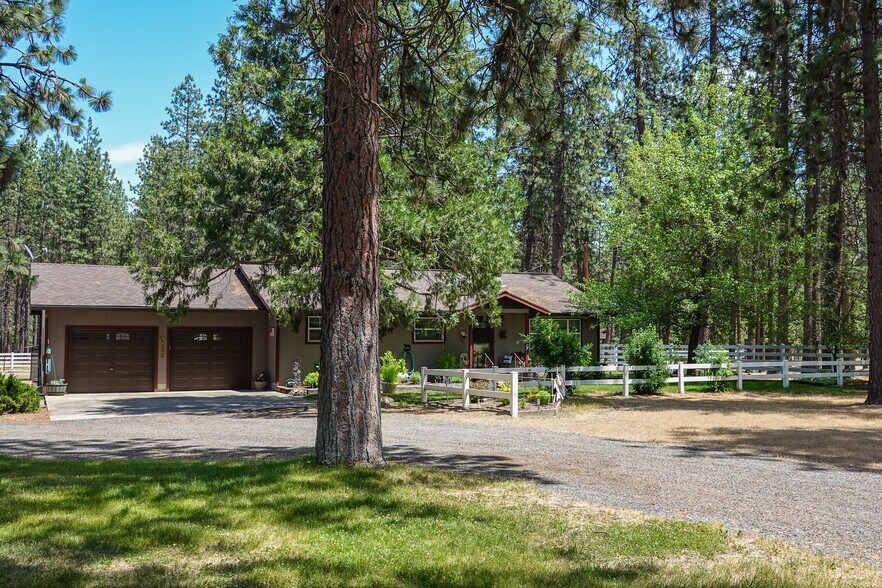 More Photos Of 4216 N Highway 3, Etna Land For Sale