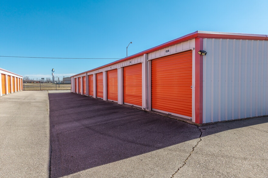 More Photos Of 14305 Saint Robert Outer Rd, Saint Robert Self Storage For Sale