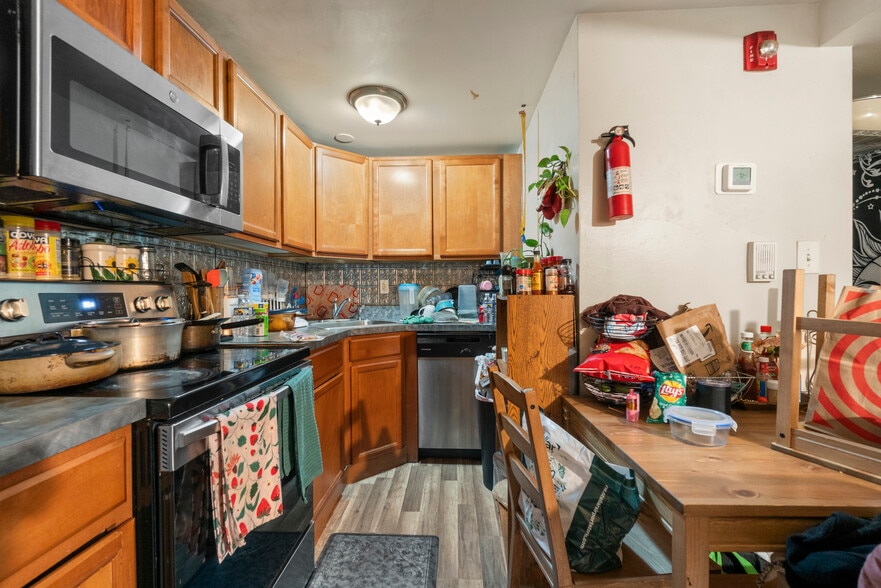 More Photos Of 3344 E Baltimore St, Baltimore Storefront Retail Residential For Sale