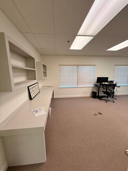More Photos Of 739 Justin Rd, Rockwall Office For Lease