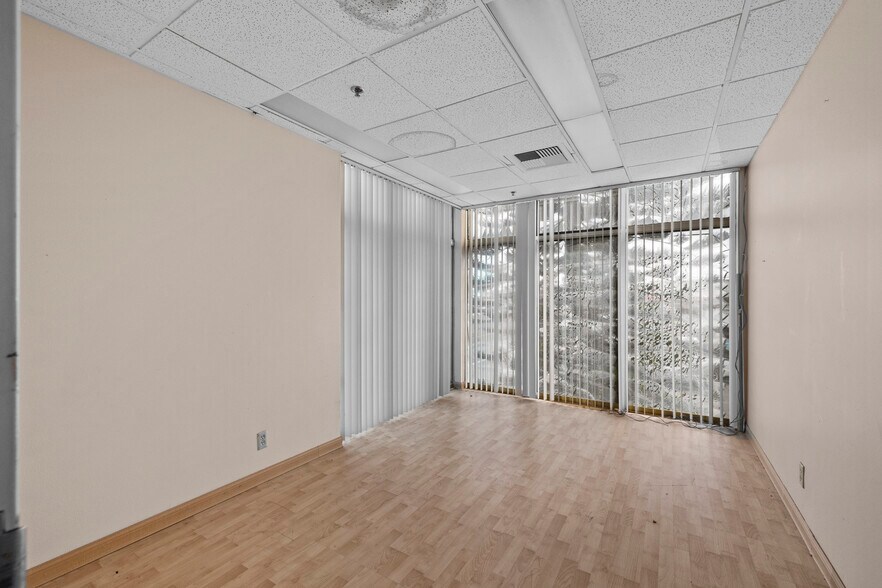 More Photos Of 8132 Garden Grove Blvd, Garden Grove Religious Facility For Sale