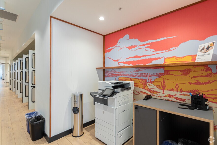 More Photos Of 250 E 200 S, Salt Lake City Coworking Space