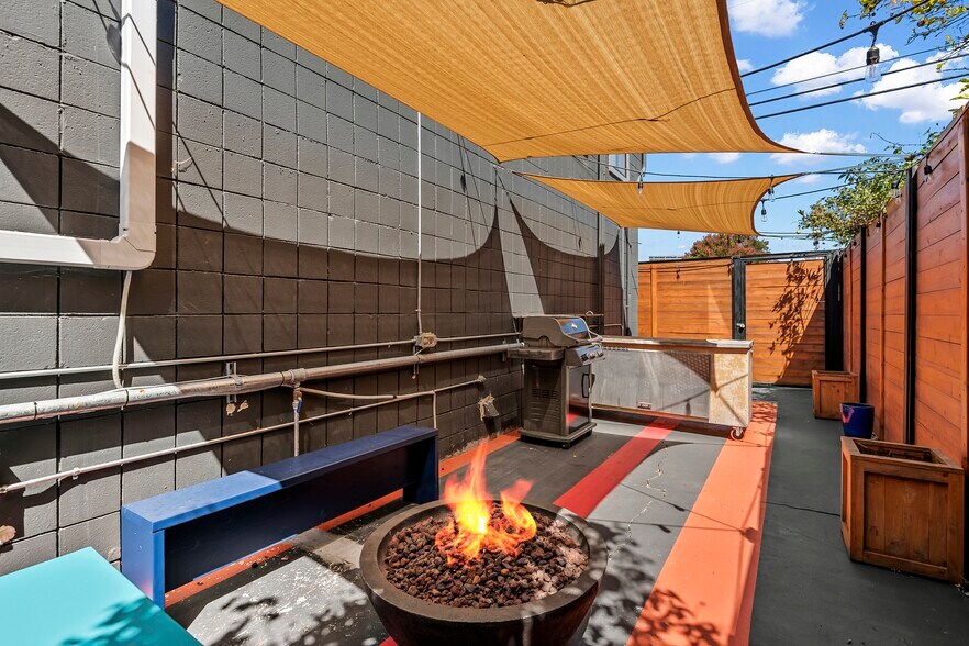 More Photos Of 5532 San Pablo Ave, Oakland Warehouse For Sale