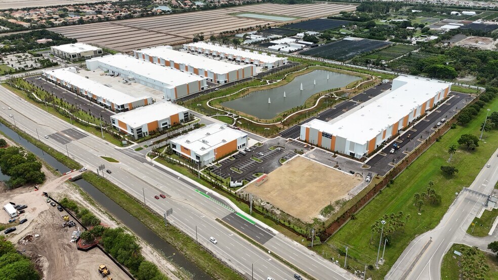 More Photos Of 8289 Boynton Beach Blvd, Boynton Beach Unknown For Lease