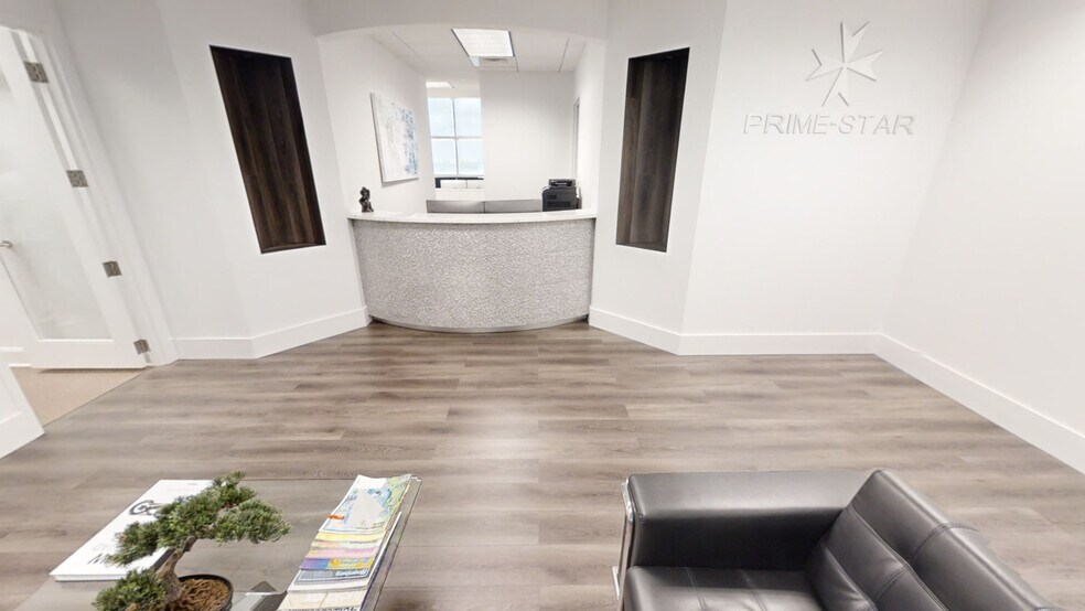 More Photos Of 175 SW 7th St, Miami Medical For Sale