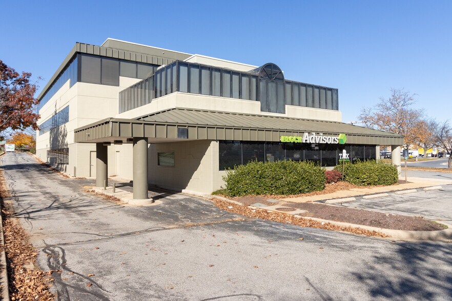 More Photos Of 13990-13994 Baltimore Ave, Laurel Medical For Lease