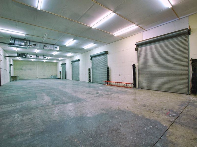 More Photos Of 1733 SW Biltmore St, Port Saint Lucie Warehouse For Sale