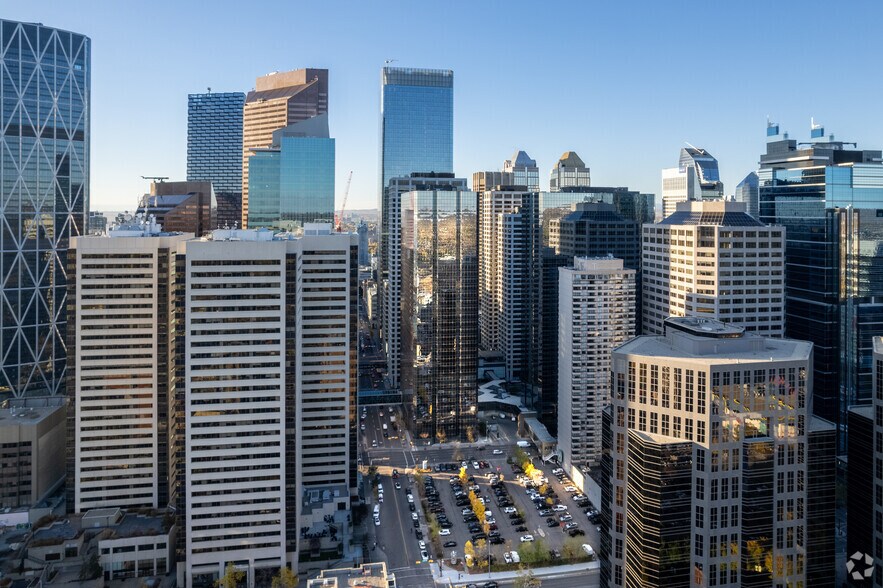More Photos Of 425 1st St SW, Calgary Office For Lease