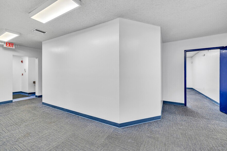 More Photos Of , Fort Lauderdale Office For Sale