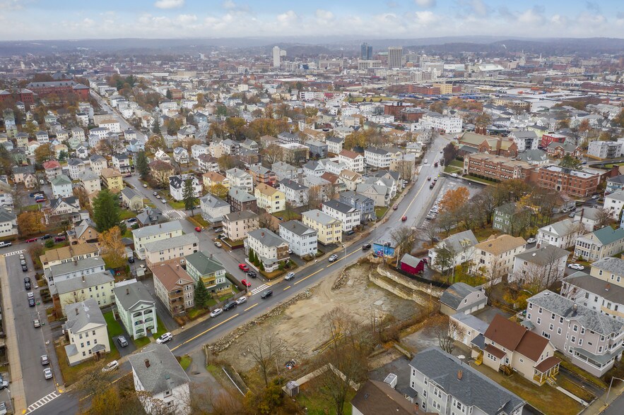 More Photos Of 405-415 Grafton St, Worcester Land For Sale