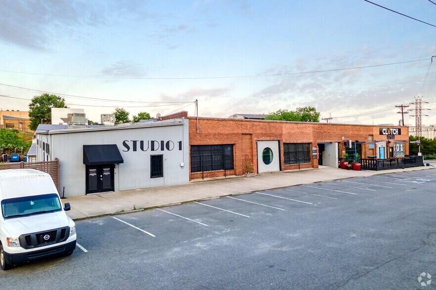 More Photos Of 601 S Cedar St, Charlotte Loft Creative Space For Lease