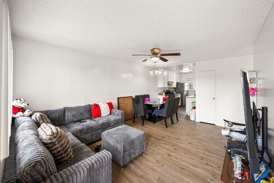 More Photos Of 1776 Temple Ave, Long Beach Apartments For Sale